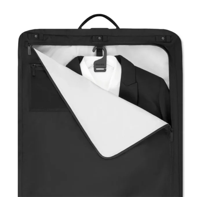 Dreifach gefaltete Kleidersack-Handtasche