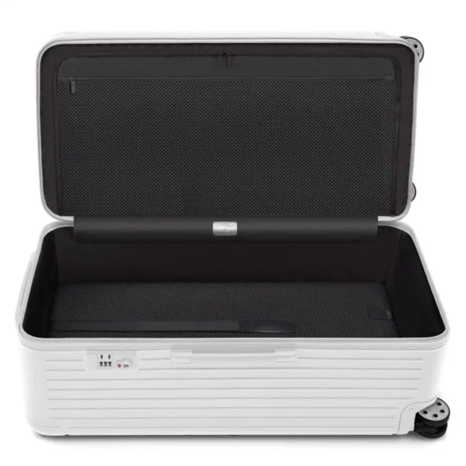 Essential Trunk Plus Großer Laufschuhkoffer Essential Trunk Plus Großer Laufschuhkoffer