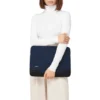 Flache Tasche aus Leder und Canvas Beuteltasche Flache Tasche aus Leder und Canvas Beuteltasche