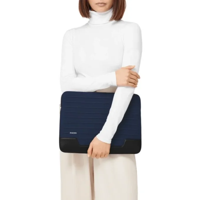 Flache Tasche aus Leder und Canvas Beuteltasche Flache Tasche aus Leder und Canvas Beuteltasche