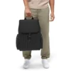 Großer Rucksack mit Klappe aus Nylon und Leder Großer Rucksack mit Klappe aus Nylon und Leder