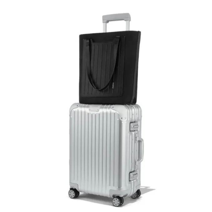 Never Still Vertical aus Leder und Canvas TrageBags Never Still Vertical aus Leder und Canvas TrageBags