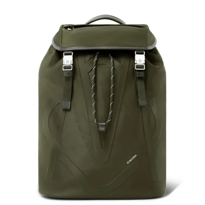Signature Flap aus ECONYL®-Nylon Rucksack Signature Flap aus ECONYL®-Nylon Rucksack