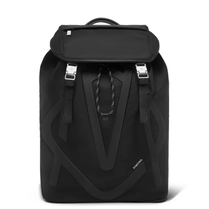 Signature Flap aus ECONYL®-Nylon Rucksack Signature Flap aus ECONYL®-Nylon Rucksack