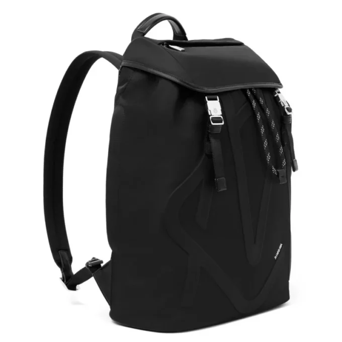 Signature Flap aus ECONYL®-Nylon Rucksack Signature Flap aus ECONYL®-Nylon Rucksack