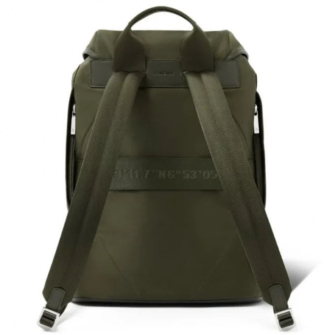 Signature Flap aus ECONYL®-Nylon Rucksack Signature Flap aus ECONYL®-Nylon Rucksack