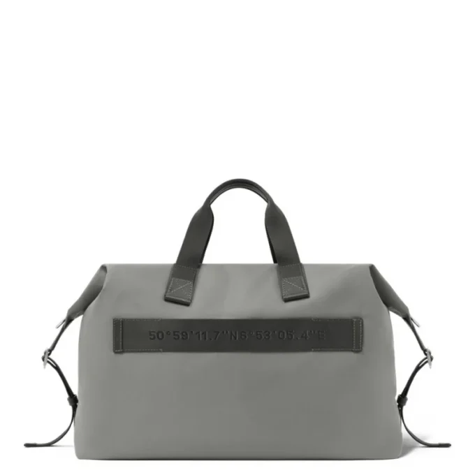 Signature in ECONYL® Nylon-Reisetaschen Signature in ECONYL® Nylon-Reisetaschen