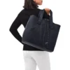 Signature Sliding aus ECONYL®-Nylon TrageBags Signature Sliding aus ECONYL®-Nylon TrageBags